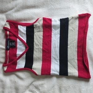 No boundaries brand striped sleeveless v neck sweater. Size small.